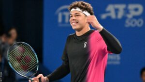 Japan Open: Ben Shelton claims maiden ATP Tour title with victory in Japan