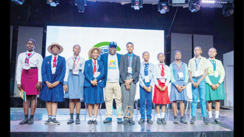 Olu of Warri unveils quiz competition