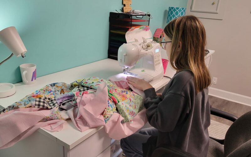 How to make money through Sewing business