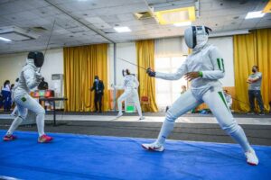 Nigerian teenager shaping destiny in fencing