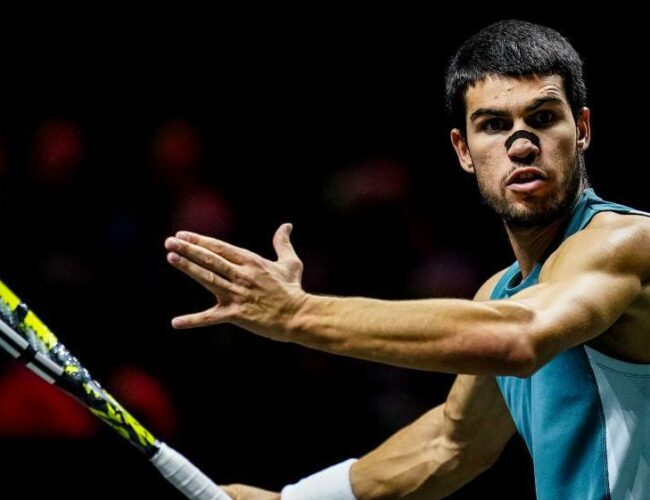 Alcaraz to face De Minaur in Rotterdam Open final