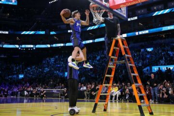 McClung wins third straight NBA Slam Dunk contest