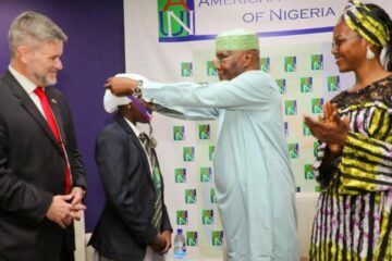 Atiku meets IDP Girl turned International Chess Champion