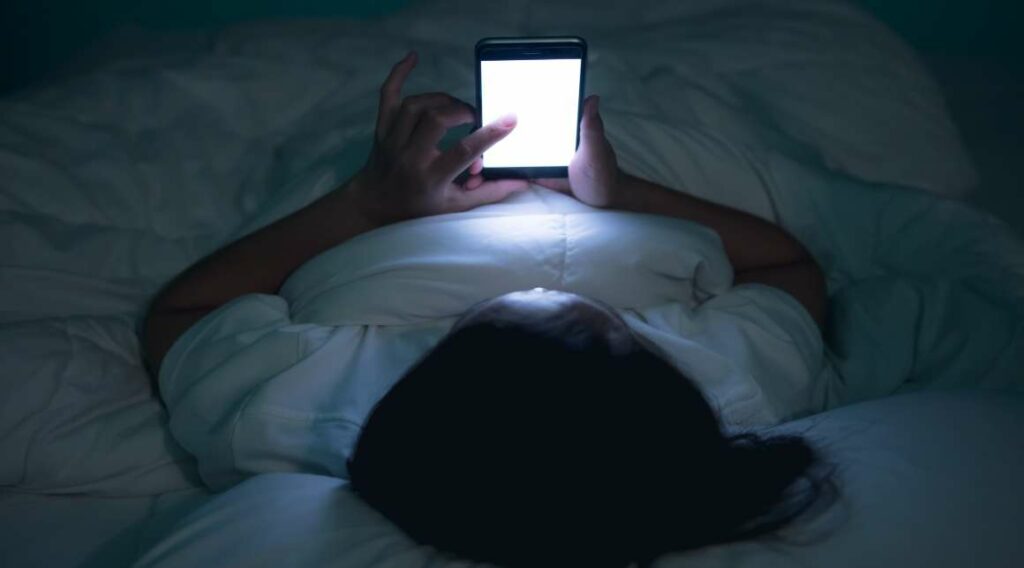 Social media addiction disrupt sleep, moods and social activities of teens and young adults