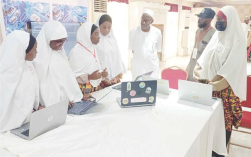 Dialogue schools, others showcase innovative ideas at tech expo