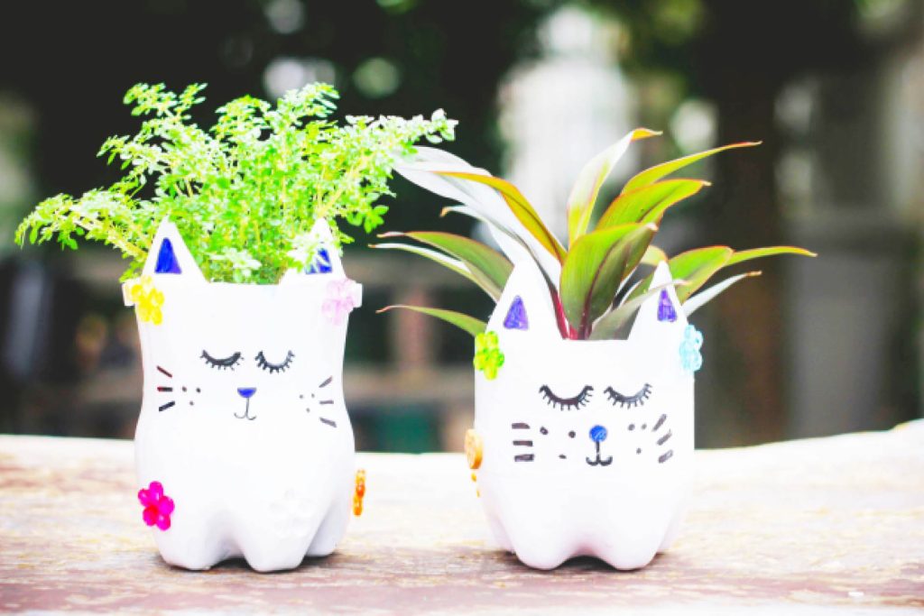 Creative planet: Eco-friendly crafts from recycled materials