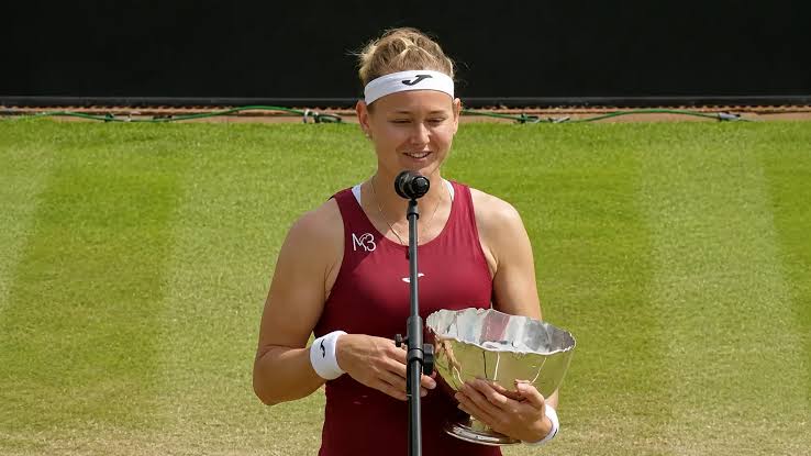 Bouzkova beats Navarro to clinch Nottingham title
