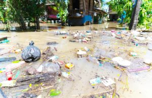 When trash blocks the rain: How small litter can cause big floods