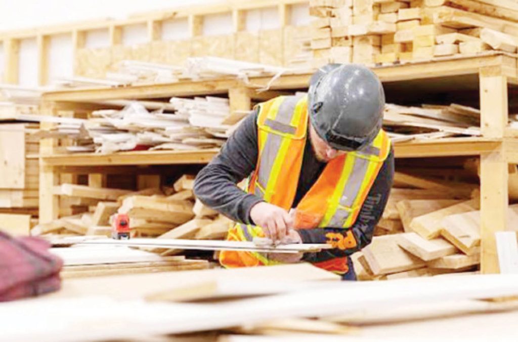 From wood to money: How carpentry can become a business