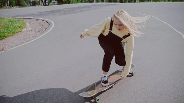 Signs of a Tomboy Girl: 10 Common Characteristics to Know